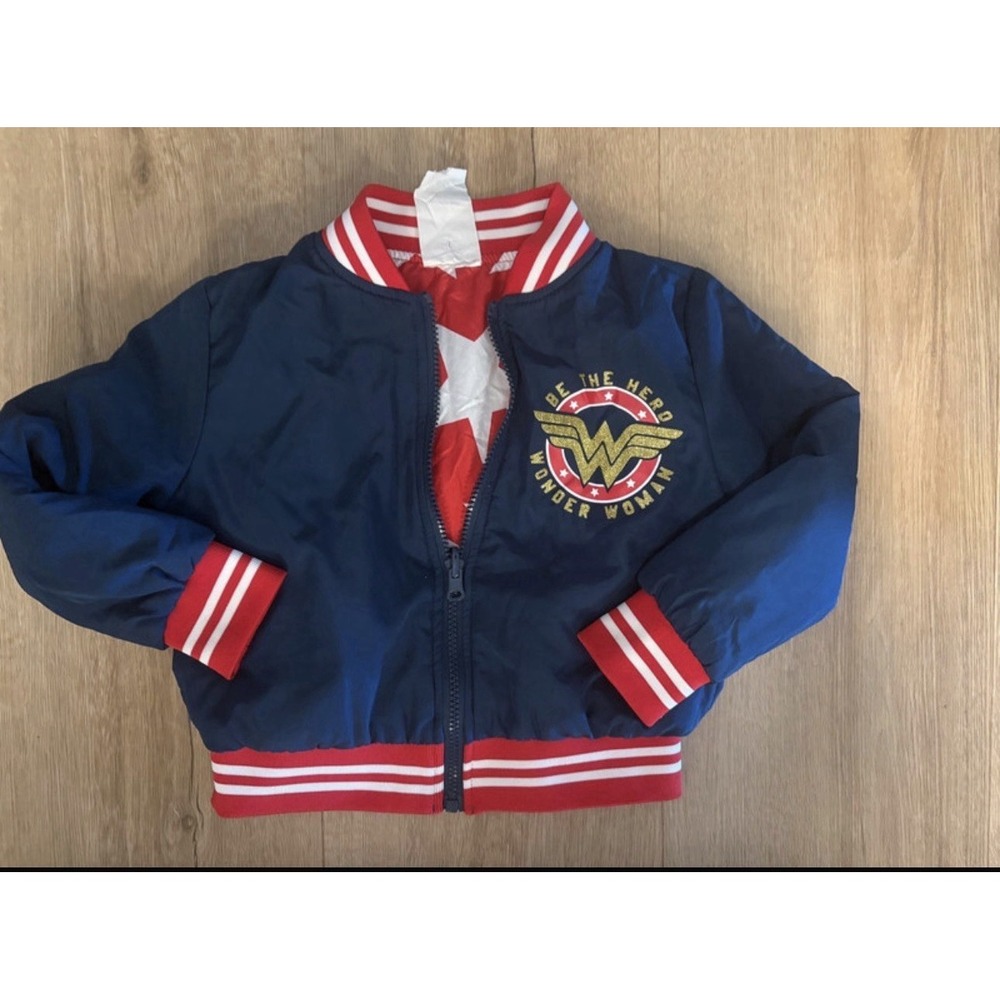 Girls WONDER WOMAN Bomber Reversible JACKET Size 3